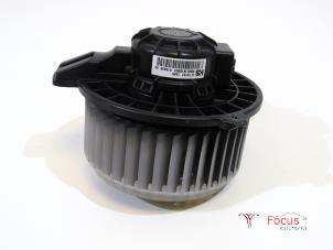 Gebruikte Aanjager Chevrolet Spark (M300) 1.0 16V Prijs € 99,95 Margeregeling aangeboden door Focus Automotive