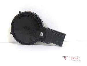 Gebruikte Regensensor Opel Meriva 1.4 Turbo 16V Ecotec Prijs € 14,95 Margeregeling aangeboden door Focus Automotive