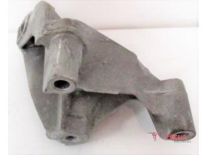 Gebruikte Motorrubber Audi A5 Sportback (8TA) 3.0 TDI V6 24V Prijs € 35,00 Margeregeling aangeboden door Focus Automotive