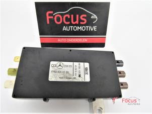 Gebruikte Antenne Versterker Mercedes B (W245,242) 2.0 B-200 CDI 16V Prijs € 10,00 Margeregeling aangeboden door Focus Automotive