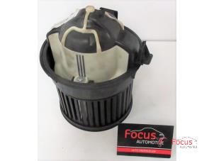 Gebruikte Chaufage Ventilatiemotor Citroen C3 Picasso (SH) 1.6 HDi 90 Prijs € 14,95 Margeregeling aangeboden door Focus Automotive