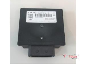 Gebruikte Deur module Volkswagen Caddy Combi III (2KB,2KJ) 2.0 TDI 16V DPF Prijs € 6,05 Inclusief btw aangeboden door Focus Automotive