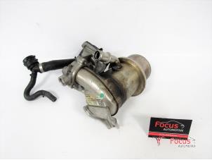 Gebruikte EGR koeler Volkswagen Golf VI Cabrio (1K) 2.0 TDI 16V Prijs € 121,00 Inclusief btw aangeboden door Focus Automotive