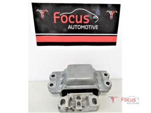 Gebruikte Motorsteun Volkswagen Golf VI Cabrio (1K) 2.0 TDI 16V Prijs € 30,00 Margeregeling aangeboden door Focus Automotive