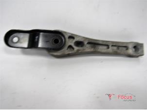 Gebruikte Motorsteun Volkswagen Golf VI Cabrio (1K) 2.0 TDI 16V Prijs € 24,20 Inclusief btw aangeboden door Focus Automotive