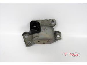 Gebruikte Motorsteun Opel Corsa D 1.2 16V Prijs € 7,95 Margeregeling aangeboden door Focus Automotive