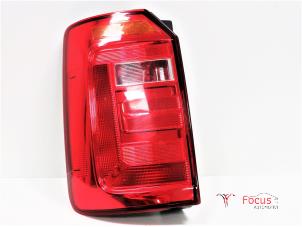Gebruikte Achterlicht links Volkswagen Caddy Combi IV 2.0 TDI 102 Prijs € 66,55 Inclusief btw aangeboden door Focus Automotive