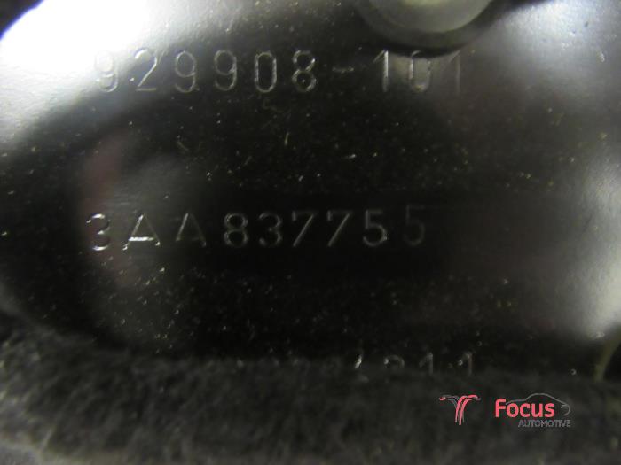 Ruitmechaniek 4Deurs links-voor van een Volkswagen Passat Variant (365) 1.6 TDI 16V Bluemotion 2012