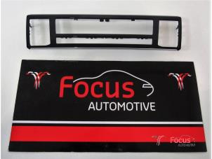 Gebruikte Dashboard deel Volkswagen Up! (121) 1.0 12V 60 Prijs € 12,10 Inclusief btw aangeboden door Focus Automotive