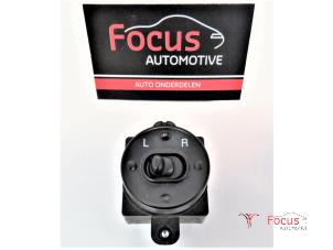 Gebruikte Schakelaar Spiegel Hyundai i10 (F5) 1.1 CRDi VGT 12V Prijs € 15,00 Margeregeling aangeboden door Focus Automotive