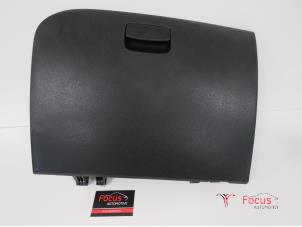 Gebruikte Dashboardkastje Kia Picanto (TA) 1.0 12V Prijs € 19,95 Margeregeling aangeboden door Focus Automotive