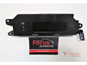 Gebruikte Display Interieur Hyundai i20 1.2i 16V Prijs € 15,00 Margeregeling aangeboden door Focus Automotive