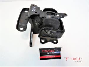 Gebruikte Motorsteun Hyundai Santa Fe I 2.0 CRDi 16V 4x2 Prijs € 20,00 Margeregeling aangeboden door Focus Automotive