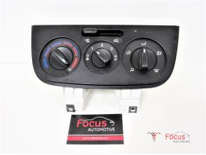 Gebruikte Chaufage Bedieningspaneel Citroen Nemo (AA) 1.4 HDi 70 Prijs € 14,95 Margeregeling aangeboden door Focus Automotive