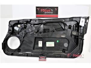 Gebruikte Ruitmechaniek 2Deurs rechts-voor Ford Fiesta 6 (JA8) 1.6 TDCi 16V 90 Prijs € 39,99 Margeregeling aangeboden door Focus Automotive