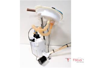Gebruikte Tank element Pomp BMW 1 serie (F20) 116d 1.6 16V Efficient Dynamics Prijs € 19,95 Margeregeling aangeboden door Focus Automotive