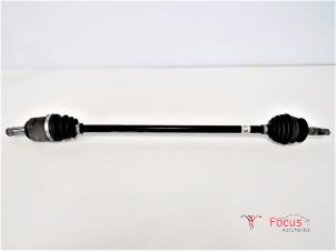 Gebruikte Steekas rechts-voor Opel Corsa D 1.0 Prijs € 20,00 Margeregeling aangeboden door Focus Automotive