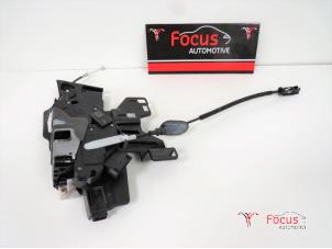 Gebruikte Portierslot Mechaniek 4Deurs links-voor Ford Fiesta 6 (JA8) 1.6 TDCi 16V 95 Prijs € 20,00 Margeregeling aangeboden door Focus Automotive