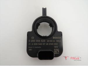 Gebruikte Gier sensor Mercedes Vito (639.7) 2.2 109 CDI 16V Prijs € 45,00 Margeregeling aangeboden door Focus Automotive