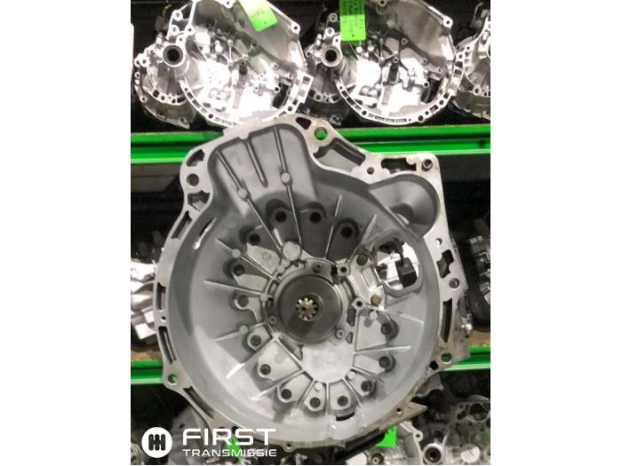 Gereviseerde Versnellingsbak Iveco New Daily VI 33S11,35C11, 35S11 Prijs op aanvraag aangeboden door First Transmissie