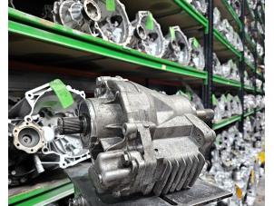 Gebruikte Tussenbak 4x4 Volkswagen Tiguan (5N1/2) 2.0 TDI 16V 4Motion Prijs op aanvraag aangeboden door First Transmissie