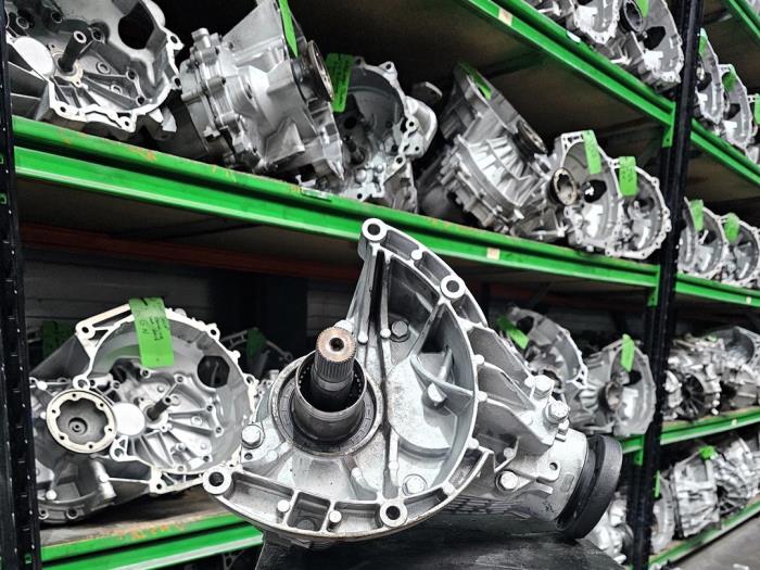 Gereviseerde Differentieel voor Volkswagen Transporter T5 2.0 BiTDI DRF 4 Motion Prijs op aanvraag aangeboden door First Transmissie