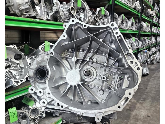 Gereviseerde Versnellingsbak Mazda CX-5 II (KF) 2.0 SkyActiv-G 165 16V 2WD Prijs op aanvraag aangeboden door First Transmissie