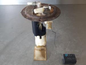 Gebruikte Brandstofpomp Elektrisch Daihatsu Sirion/Storia (M1) 1.0 12V DVVT Prijs € 30,00 Margeregeling aangeboden door Autodeleninkleur