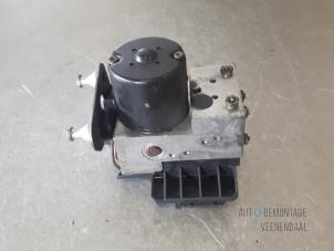 Gebruikte ABS Pomp Mercedes E Combi (S210) 3.0 E-300 TD 24V Prijs € 24,00 Margeregeling aangeboden door Autodeleninkleur