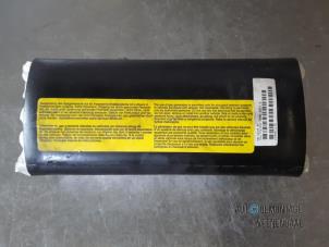 Gebruikte Airbag rechts (Dashboard) Mercedes E Combi (S210) 3.0 E-300 TD 24V Prijs € 50,00 Margeregeling aangeboden door Autodeleninkleur