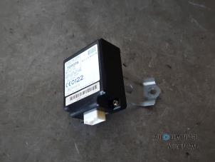 Gebruikte Module Centrale Deurvergrendeling Toyota Yaris (P1) 1.3 16V VVT-i Prijs € 24,00 Margeregeling aangeboden door Autodeleninkleur