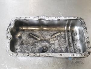 Gebruikte Carterpan Renault Espace (JK) 2.2 dCi 16V Prijs € 20,00 Margeregeling aangeboden door Autodeleninkleur