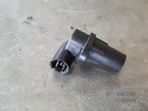 Sensor Nokkenas van een Renault Laguna II Grandtour (KG) 1.9 dCi 120 2005