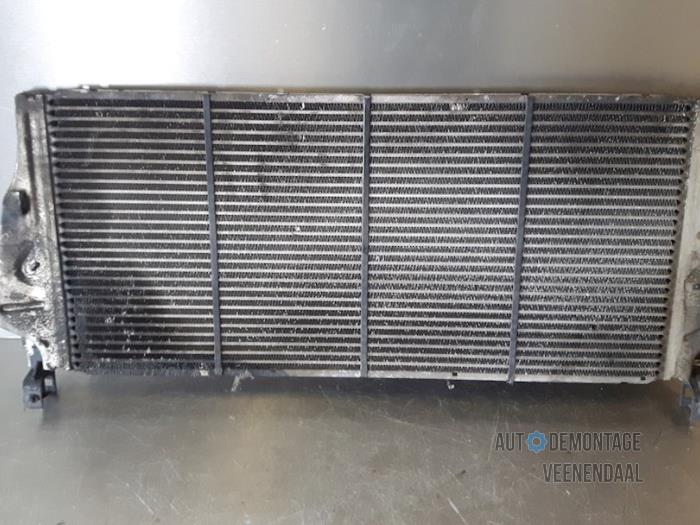 Gebruikte Intercooler Renault Laguna II Grandtour (KG) 1.9 dCi 120 Prijs € 19,80 Margeregeling aangeboden door Autodeleninkleur