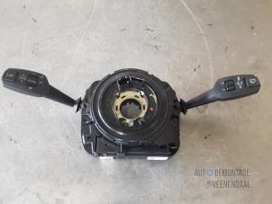 Gebruikte Licht + Raw Schakelaar BMW 1 serie (E87/87N) 118d 16V Prijs € 48,40 Margeregeling aangeboden door Autodeleninkleur