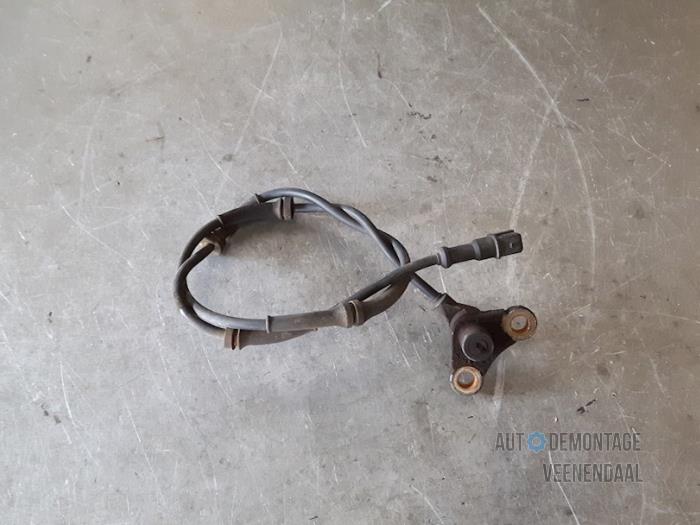 Gebruikte ABS Sensor Volvo S40 (VS) 1.8 16V Prijs € 11,00 Margeregeling aangeboden door Autodeleninkleur