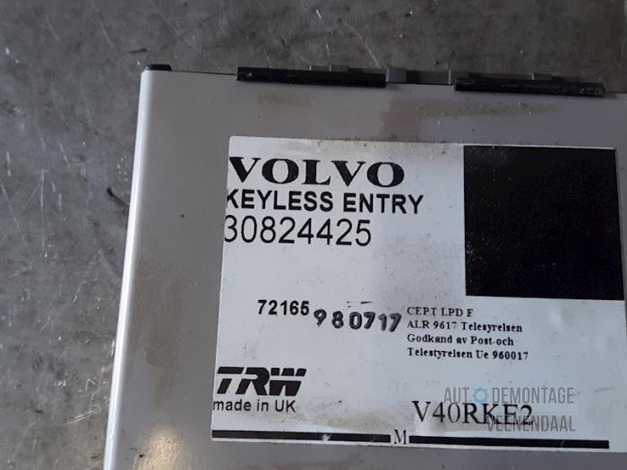 Centrale Deurvergrendelings Module van een Volvo S40 (VS) 1.8 16V 1998