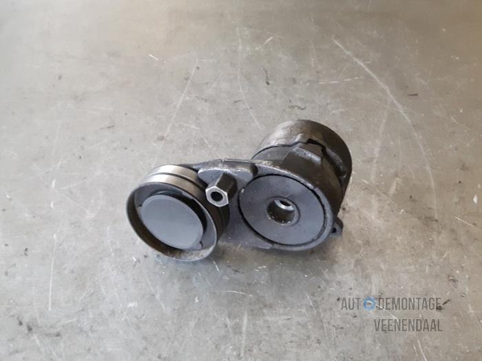 Gebruikte Spanrol Multiriem Volkswagen Passat Variant Syncro/4Motion (3B5) 2.8 30V Syncro Prijs € 38,50 Margeregeling aangeboden door Autodeleninkleur