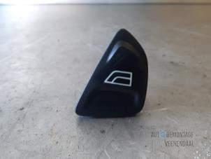 Gebruikte Ruit schakelaar elektrisch Ford Ka II 1.2 Prijs € 5,50 Margeregeling aangeboden door Autodeleninkleur