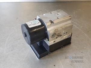 Gebruikte ABS Pomp Opel Vectra C GTS 3.2 V6 24V Prijs € 49,50 Margeregeling aangeboden door Autodeleninkleur