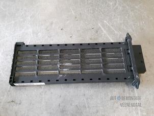 Gebruikte Kachel Verwarmingselement Renault Grand Scénic II (JM) 1.5 dCi 100 Prijs € 33,00 Margeregeling aangeboden door Autodeleninkleur