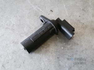 Gebruikte Krukas sensor Renault Grand Scénic II (JM) 1.5 dCi 100 Prijs € 11,00 Margeregeling aangeboden door Autodeleninkleur