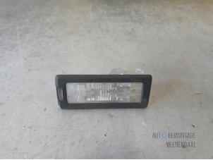 Gebruikte Kenteken Verlichting Renault Grand Scénic III (JZ) 1.5 dCi 105 Prijs € 15,00 Margeregeling aangeboden door Autodeleninkleur