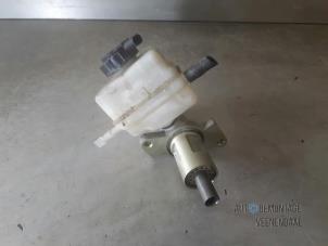 Gebruikte Hoofdremcilinder BMW 1 serie (E87/87N) 116i 1.6 16V Prijs € 18,00 Margeregeling aangeboden door Autodeleninkleur