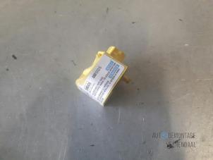 Gebruikte Airbag Sensor Mazda 2 (NB/NC/ND/NE) 1.4 16V Prijs € 14,00 Margeregeling aangeboden door Autodeleninkleur
