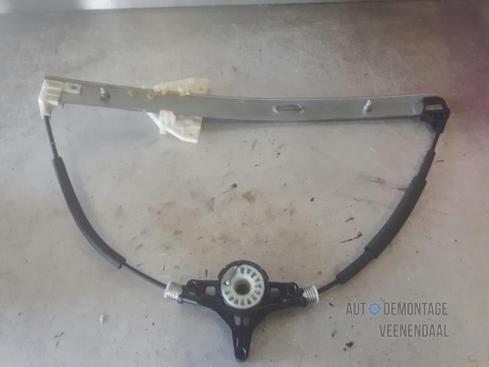 Ruitmechaniek 4Deurs links-voor Mazda 2.
