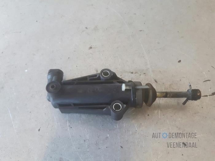 fiat panda clutch slave cylinder