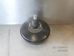 Gebruikte Rembol Opel Corsa D 1.2 16V Prijs € 20,00 Margeregeling aangeboden door Autodeleninkleur