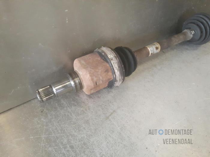 Front drive shaft, left for Ford Fiesta autopartsveenendaal.nl