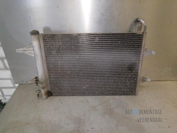 Gebruikte Airco Radiateur Volkswagen Polo IV (9N1/2/3) 1.2 12V Prijs € 33,00 Margeregeling aangeboden door Autodeleninkleur